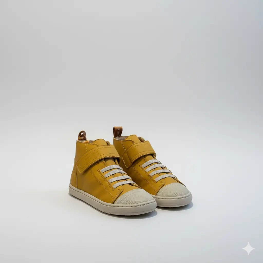 Tokio - Blanditos Tokio, sabatilla barefoot infantil amb velcro, sola flexible i puntera ampla.