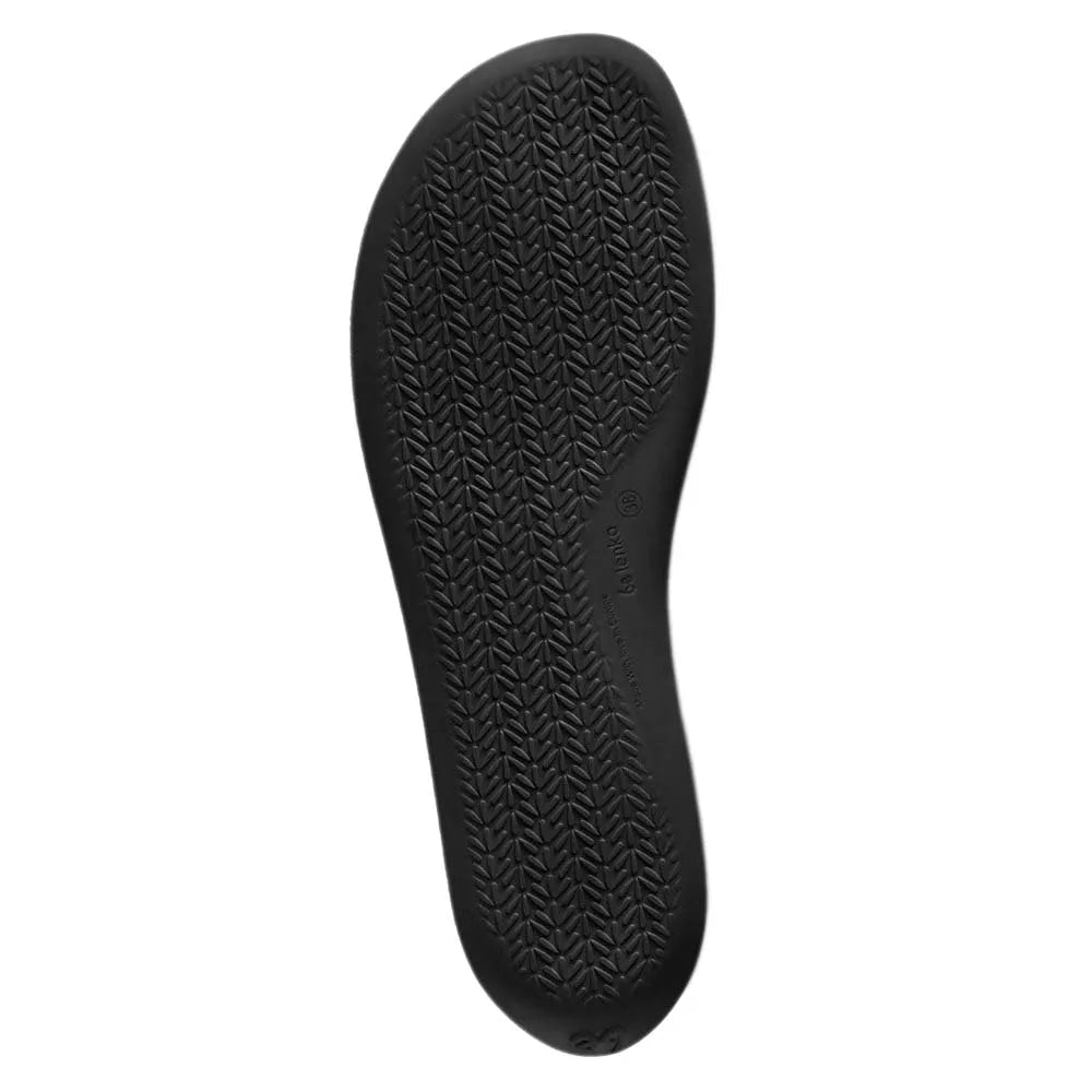 Be Lenka Viva negre, mocassí barefoot elegant de pell napa amb sivella metàl·lica i sola flexible.