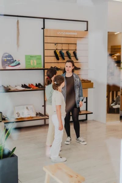 Calçat barefoot dona amb puntera ampla