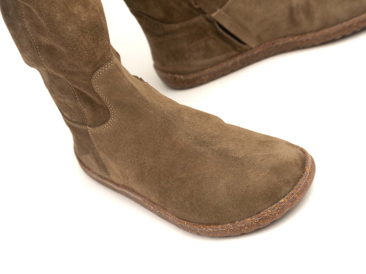 Vivant Suede Slouch Boot Castor V-2767 for women