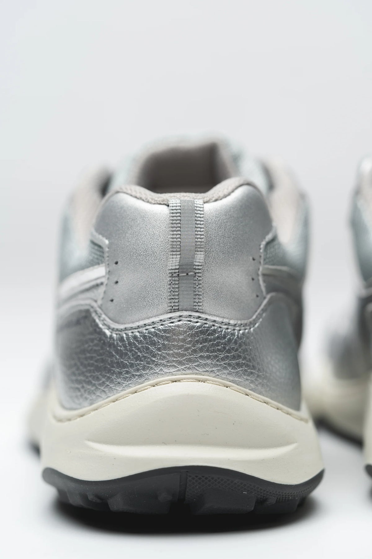 Ohne Project Retro Run V2 Full Silver
