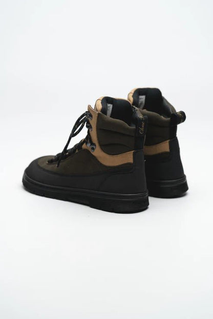 Ohne Project Nomad Earth, bota barefoot vegana d'estil outdoor amb puntera ampla, sola flexible i disseny inspirat en la muntanya.