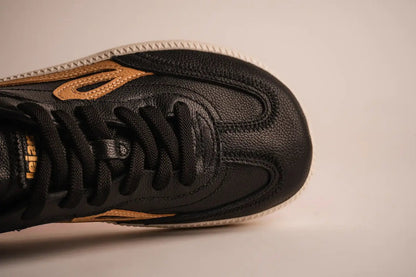 One® Horma Plus Black - Sapiens